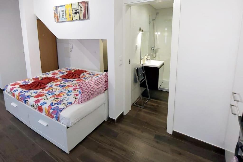Studios Of The Panteao, 1St Floor Lisboa Екстериор снимка