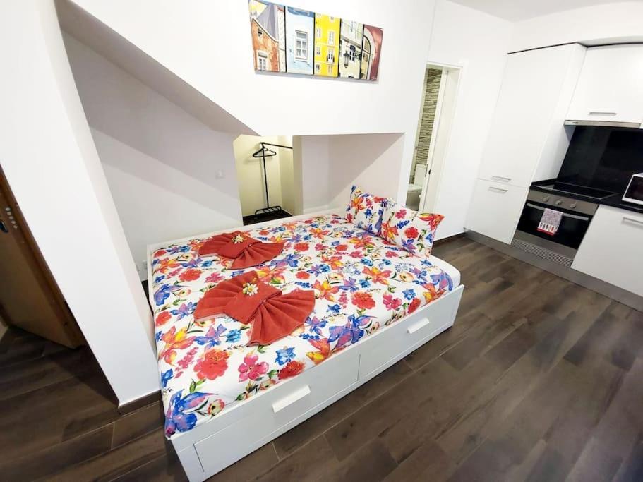 Studios Of The Panteao, 1St Floor Lisboa Екстериор снимка
