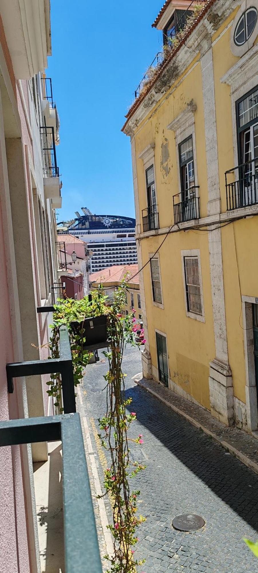 Studios Of The Panteao, 1St Floor Lisboa Екстериор снимка